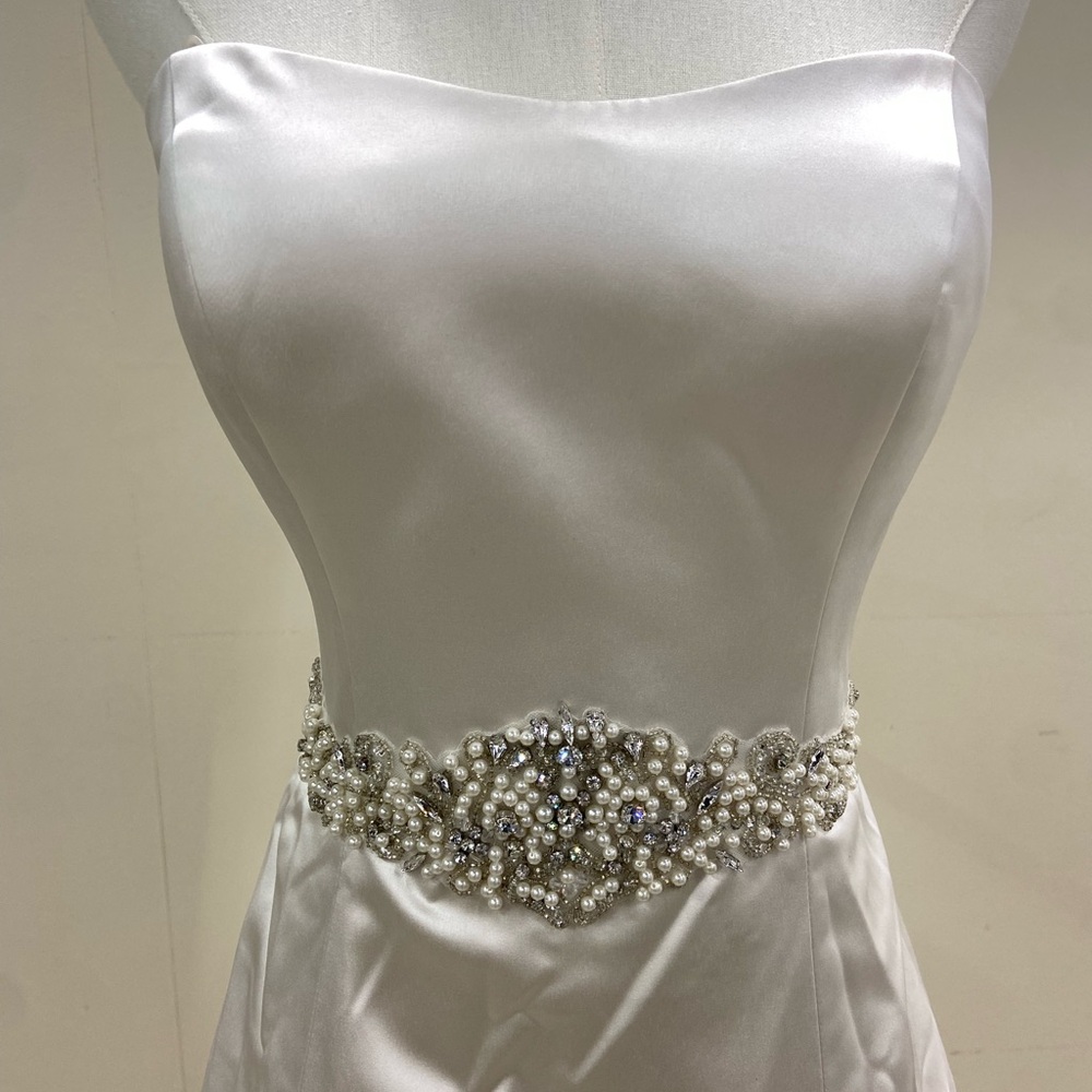 NWT Lillian West Satin Wedding Dress Size 12 - Picture 7 of 10